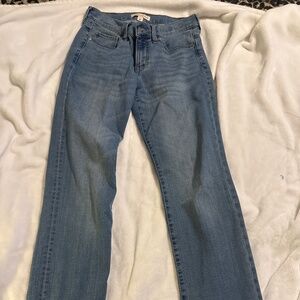 Lucky brand mid rise Sweet straight jeans
